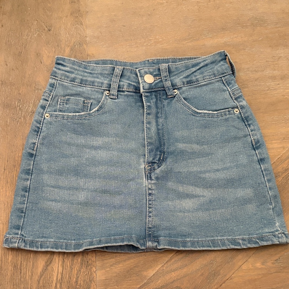 SHEIN Blue Denim Mini Skirt